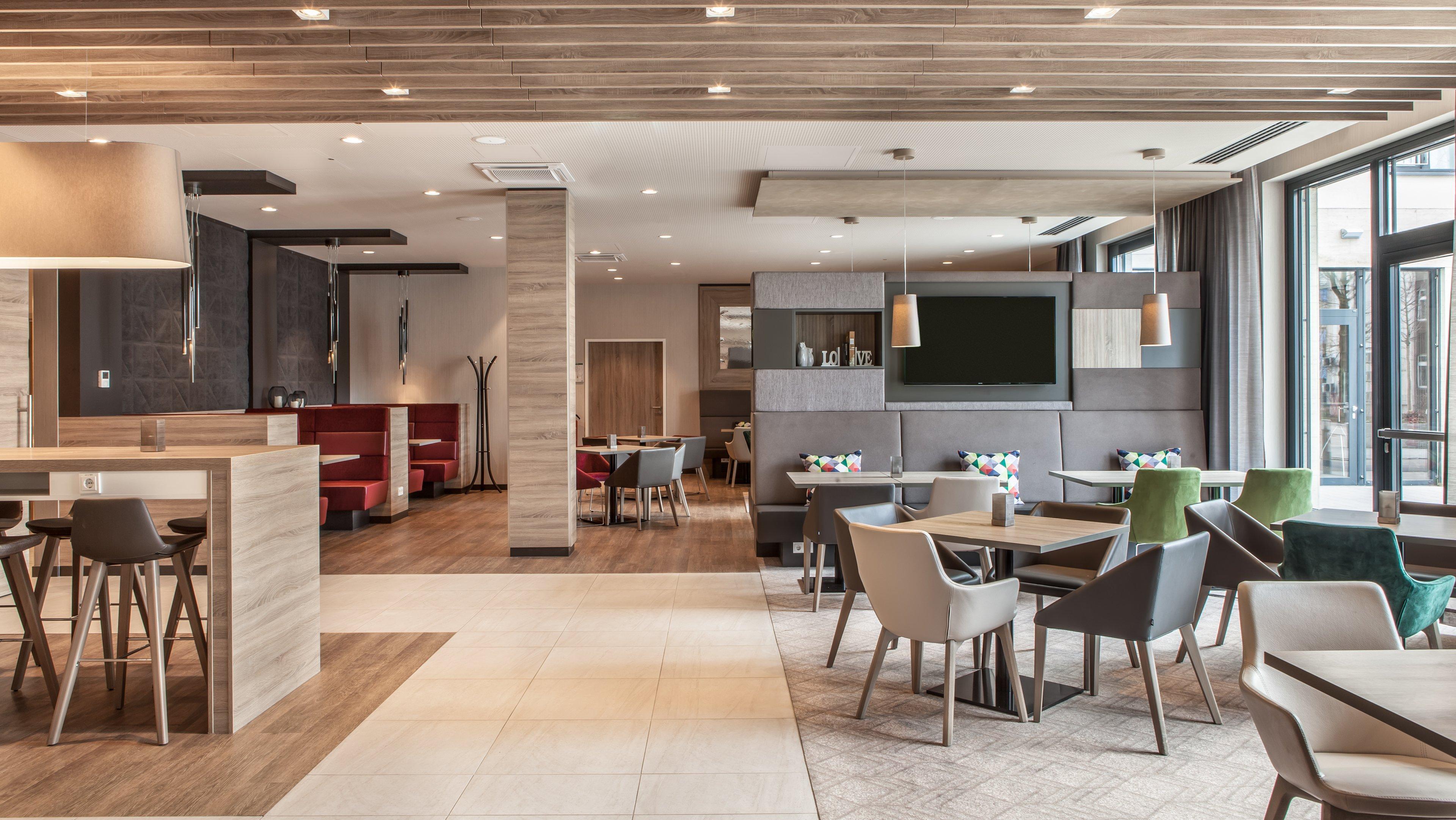 Hotel - East 4*