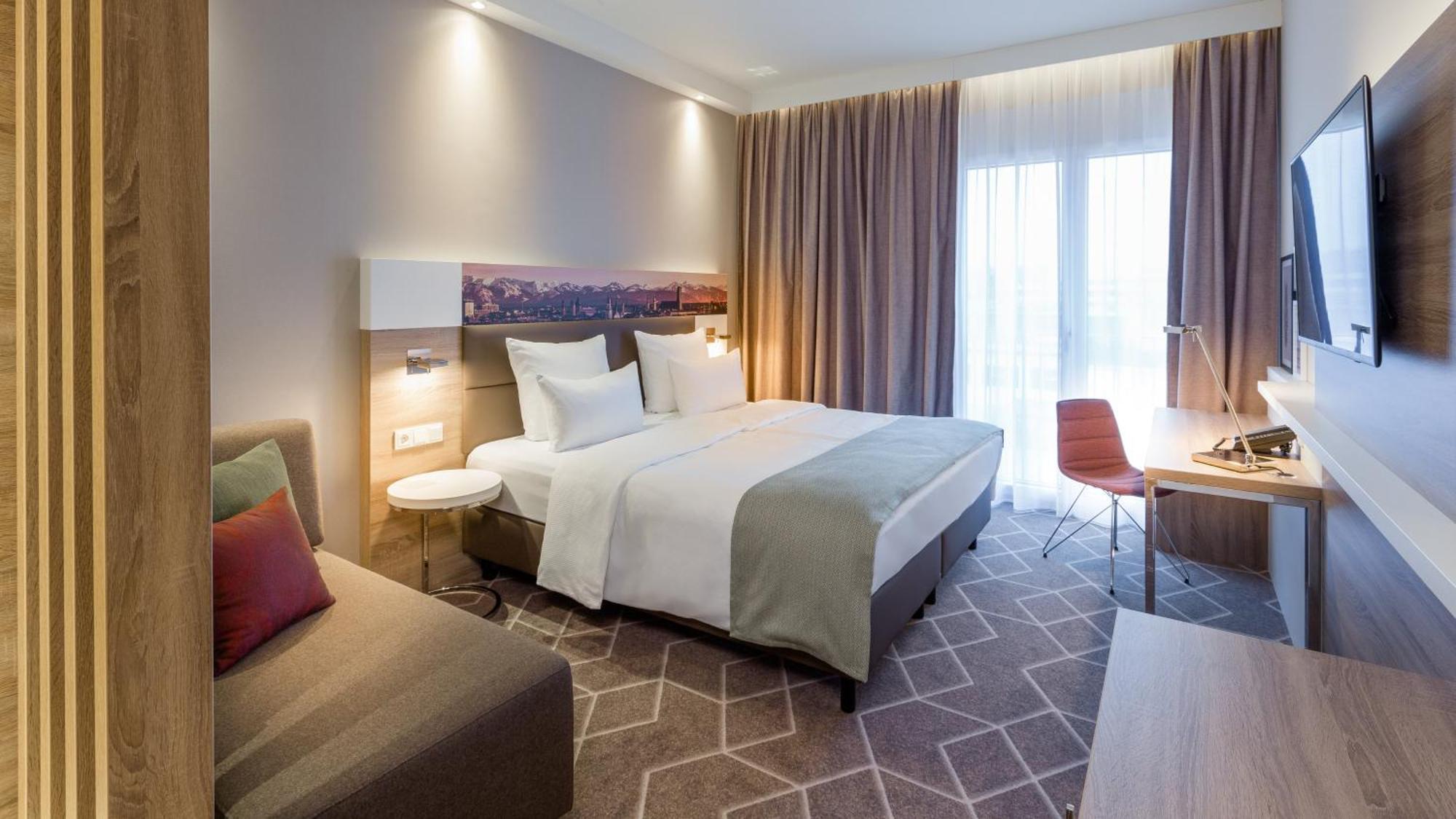 - East Hotel 4*