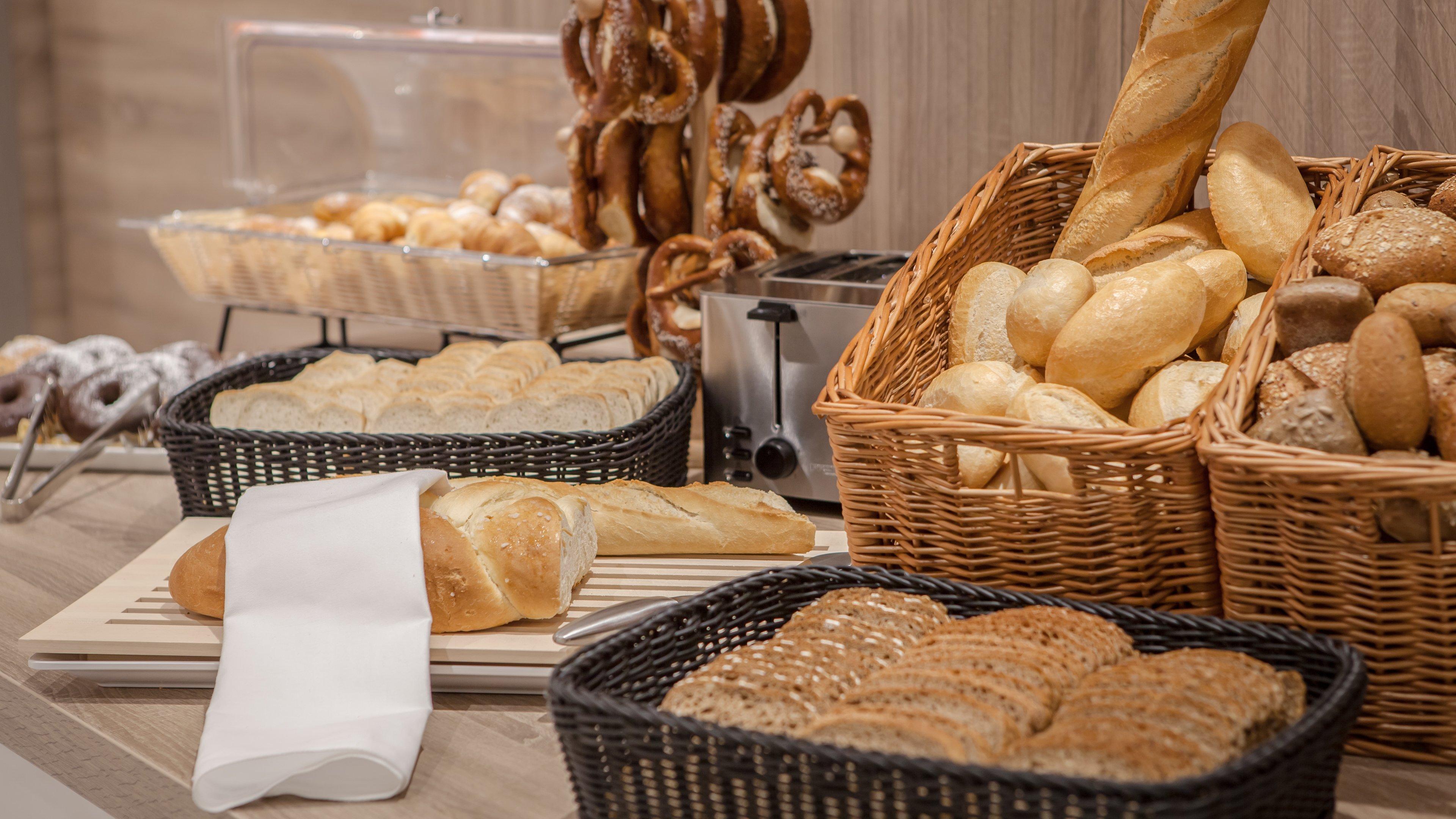 - East, An Ihg Monaco di Baviera