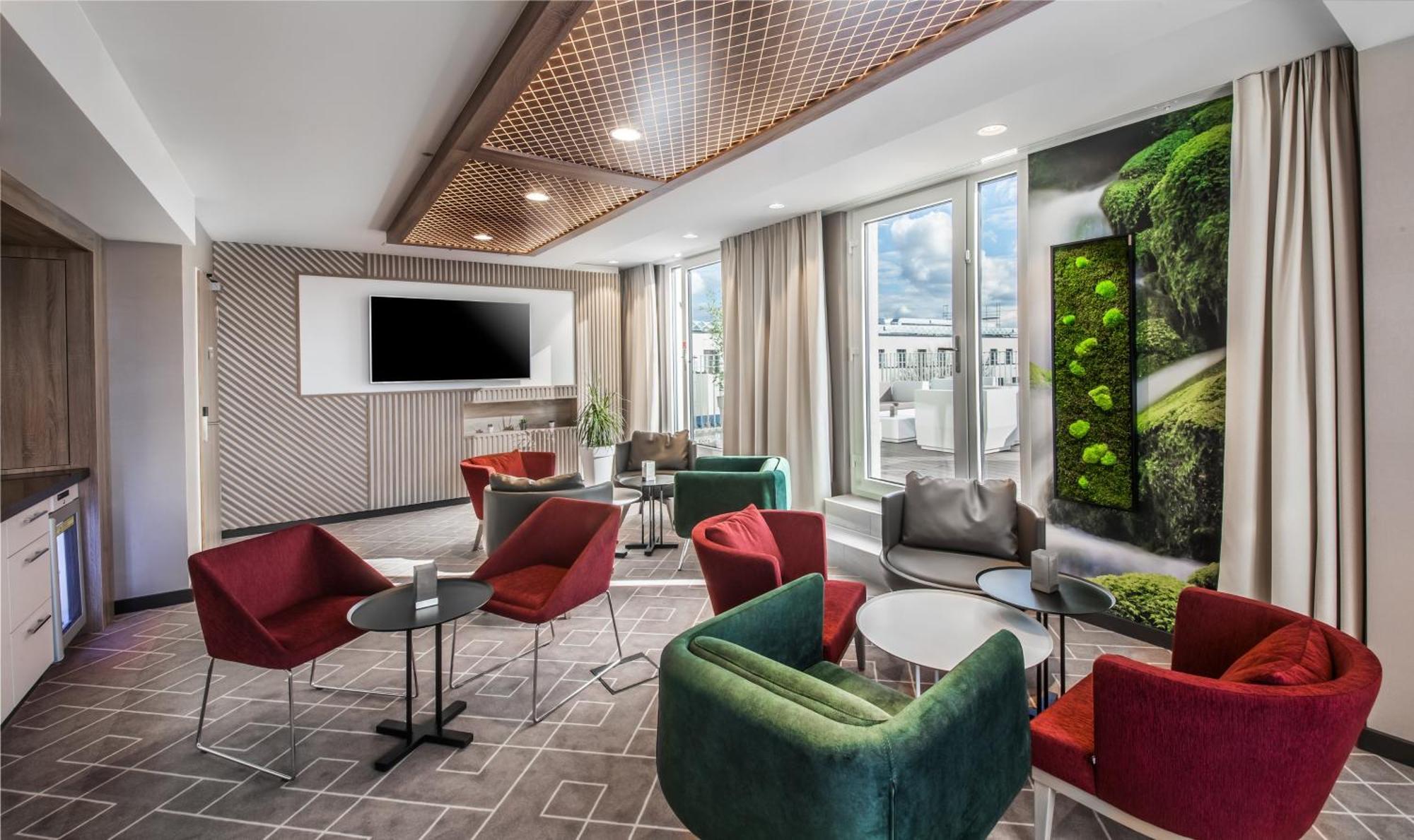 - East, An Ihg Отель 4*